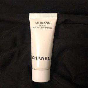 🔥🔥Chanel Le Blanc Serum🔥🔥